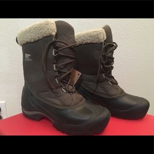 New NWT Sorel Snow Boots -25 degree Size 8